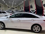 Hyundai Sonata-6