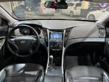 Hyundai Sonata-14