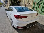 Hyundai Elantra-3