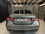 Mercedes E 300 de-5