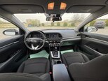 Hyundai Elantra-9