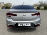 Hyundai Elantra-5