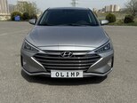 Hyundai Elantra-1