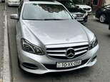 Mercedes E 220 d-2