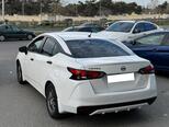 Nissan Versa-6