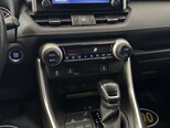 Toyota RAV4-15