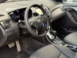 Hyundai Elantra-13