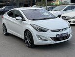 Hyundai Elantra-8