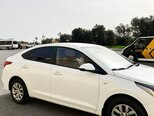 Hyundai Accent-6