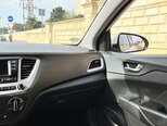 Hyundai Accent-9
