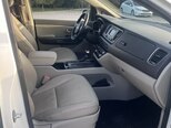Kia Carnival-6
