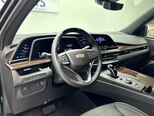 Cadillac Escalade-12
