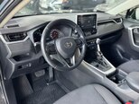 Toyota RAV4-8