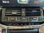 Toyota Land Cruiser-21