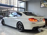 BMW 528-9