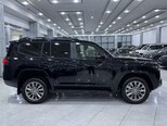 Toyota Land Cruiser-4