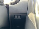 Lexus LX 500d-15