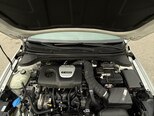 Hyundai Elantra-15