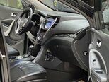 Hyundai Grand Santa Fe-15