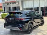 Toyota Highlander-3