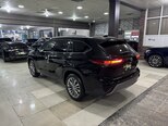Toyota Highlander-5
