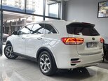 Kia Sorento-10