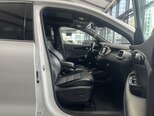 Kia Sorento-12