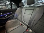 Mercedes E 300 de-12