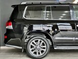 Lexus LX 570-13