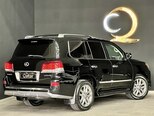 Lexus LX 570-19