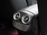Mercedes E 200-13