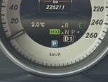Mercedes E 220 d-12
