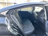 Lexus ES 300h-11