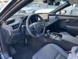 Lexus ES 300h-7