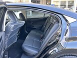 Lexus ES 300h-8
