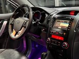Kia Sorento-12