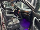 Kia Sorento-11