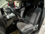 Nissan Sunny-15