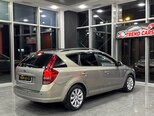 Kia Ceed-7