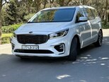 Kia Carnival-1