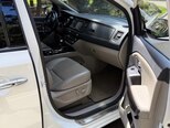 Kia Carnival-6