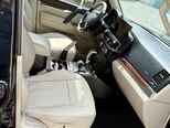 Mitsubishi Pajero-14