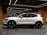 Volvo EX30-4
