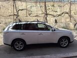Mitsubishi Outlander-6