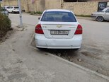 Chevrolet Aveo-3