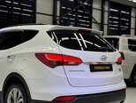 Hyundai Santa Fe-5