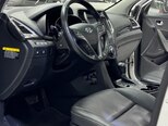 Hyundai Santa Fe-15