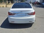 Hyundai Sonata-6