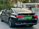 Lexus ES 300h-5