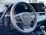 Lexus ES 300h-21